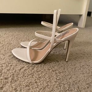 White Steve Madden Gabriella Heels